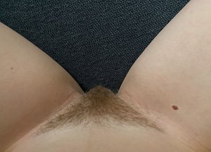 Zishy offers a free xxx photo gallery with heavenly lady has a beautiful shape